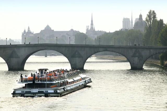 Paris City Tours ticket visit photo